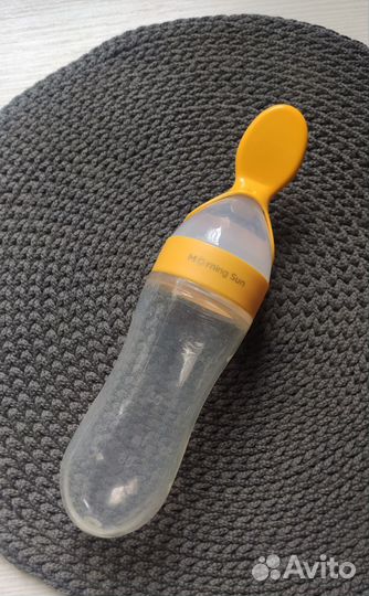 Бутылочка-ложка для кормления