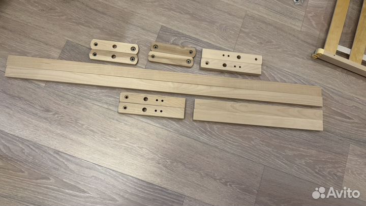 Кроватка для новорожденных с маятником 60 на 120