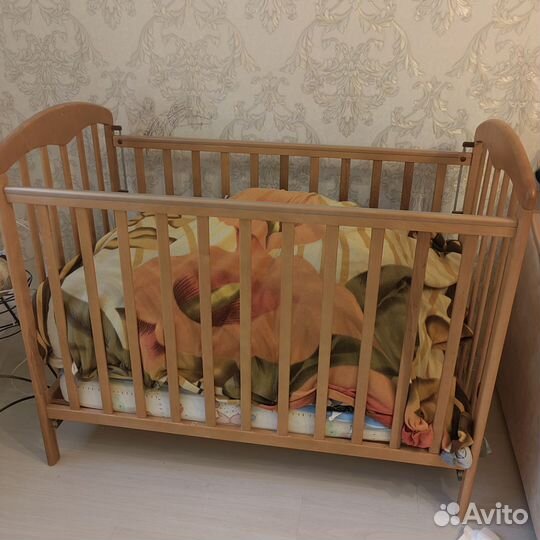 Детская кровать+ ортопедический матрац