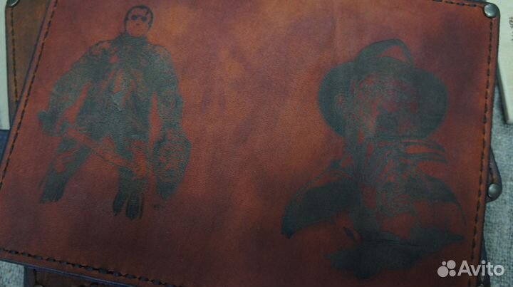 Обложка на паспорт ручной работы, кожаная