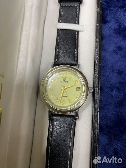 Часы наручные