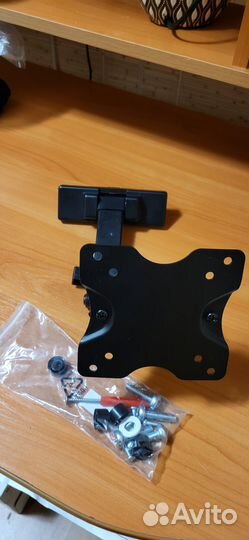 Кронштейн для телевизора