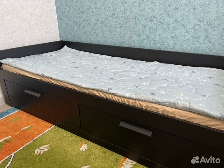 Кровать IKEA brimnes