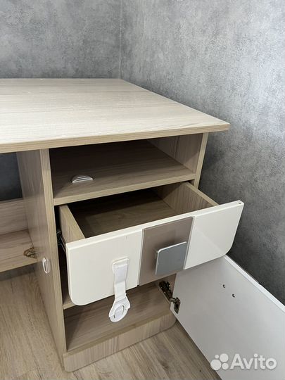 Письменный стол бу