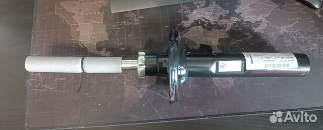 Амортизатор передний Skoda Octavia A8