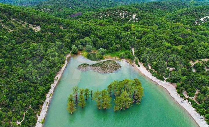 Комната 25 м², 1/3 эт.