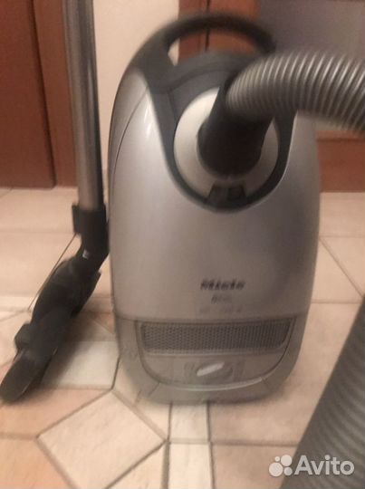 Пылесос Miele S5280