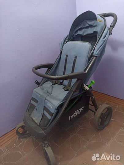 Прогулочная коляска