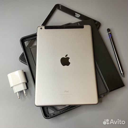 Планшет Apple iPad 6 Gen 9,7 (2018) Cell