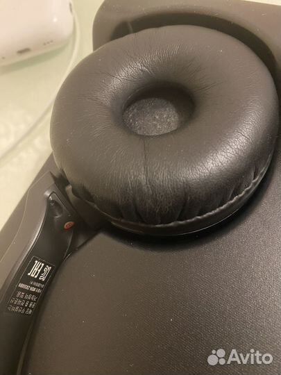 Беспроводные наушники sony