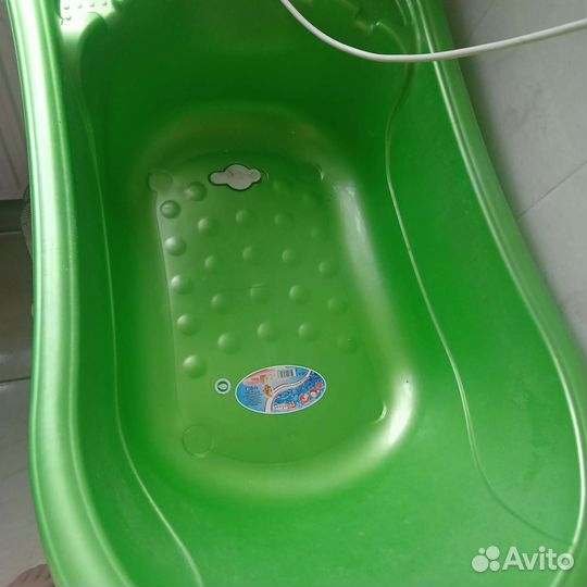 Ванночка для купания с подставкой