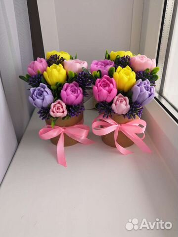 Букет в крафтовом стакане