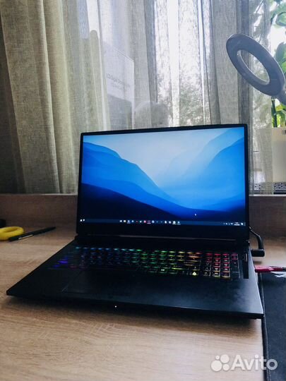 Топ Игровой Ноутбук MSI GL75 1660ti