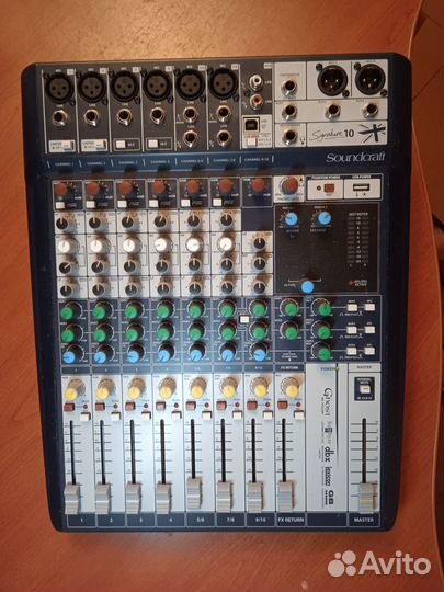 Микшерный пульт Soundcraft signature 10