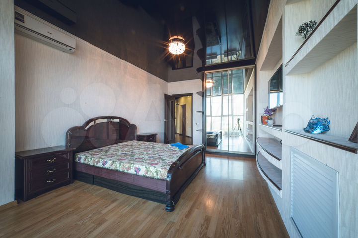 2-к. квартира, 72 м², 5/12 эт.