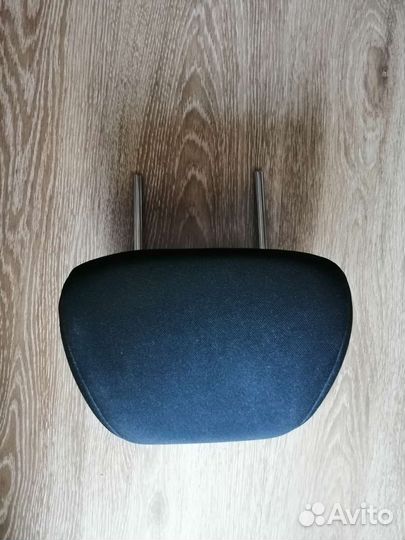 Подголовник Kia Rio