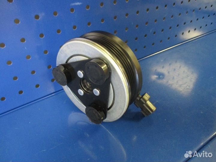 Муфта электромагнитная Ford Focus 2