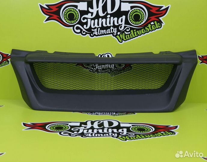 Решетка Liberal Subaru Forester SF5 SF9