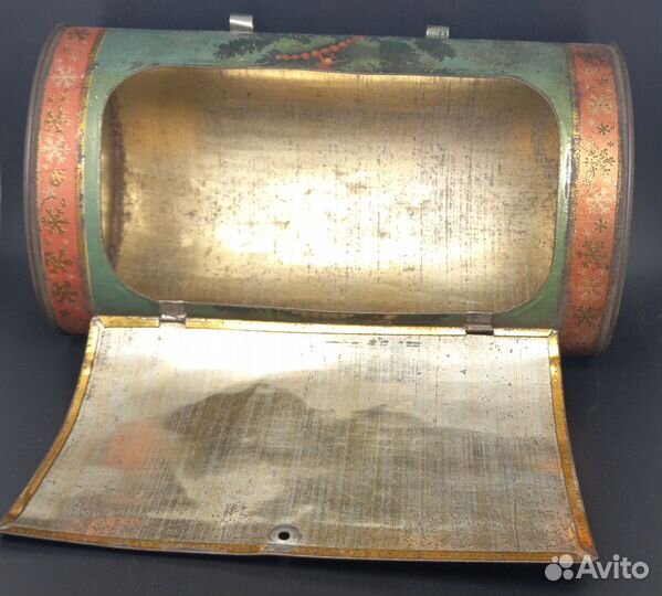 Жестяная коробка от новогоднего подарка СССР. #2