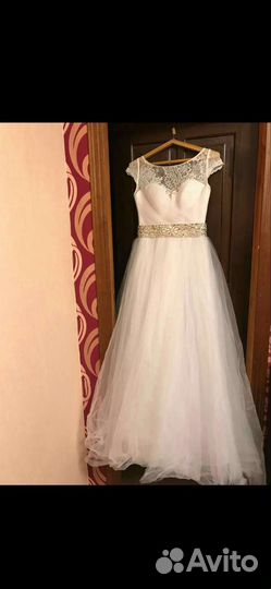 Свадебное платье 42 44 пышное