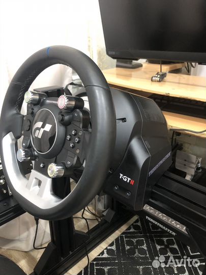 Руль thrustmaster Tgt2