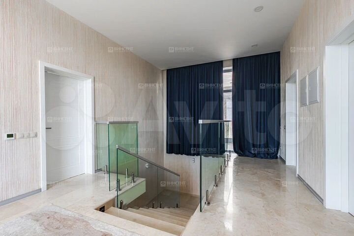 Дом 220 м² на участке 17 сот.