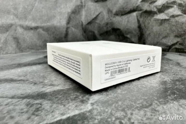 Провод для зарядки iPhone USB-C to Lightning
