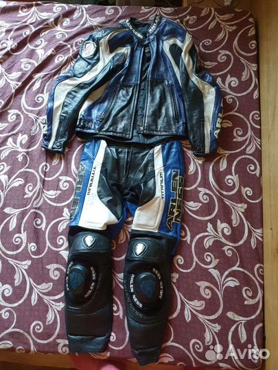 Мотоциклетный костюм