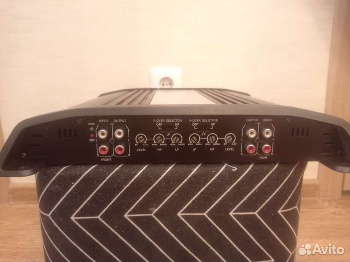 Усилитель четырёхканальный