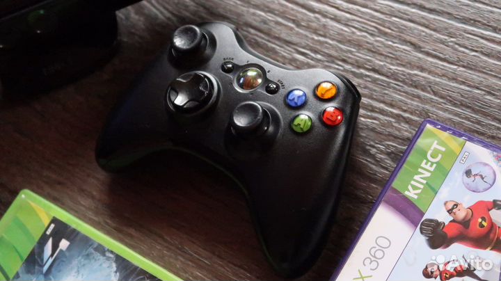 Xbox 360 + Kinect + игры