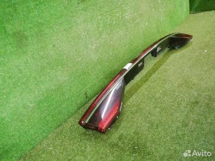 Фонарь задний (стоп сигнал) Audi A8/S8