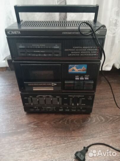 Кассетный магнитофон