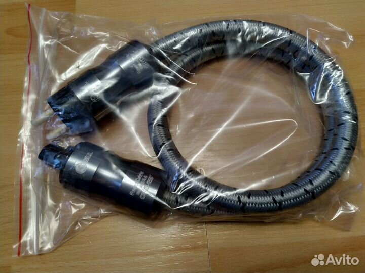 Сетевой силовой кабель