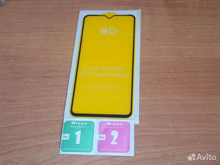 Защитное стекло на Samsung M10 чёрное