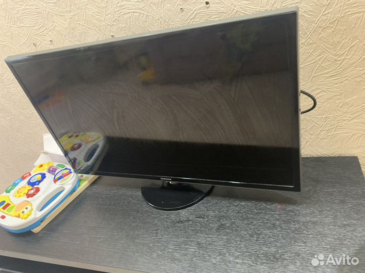 Телевизор samsung