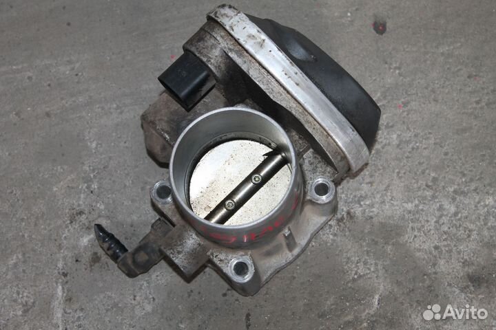 Renault Megane 2 1.6 дроссельная заслонка