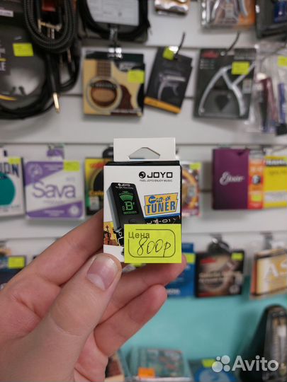Цифровой тюнер для настройки гитары