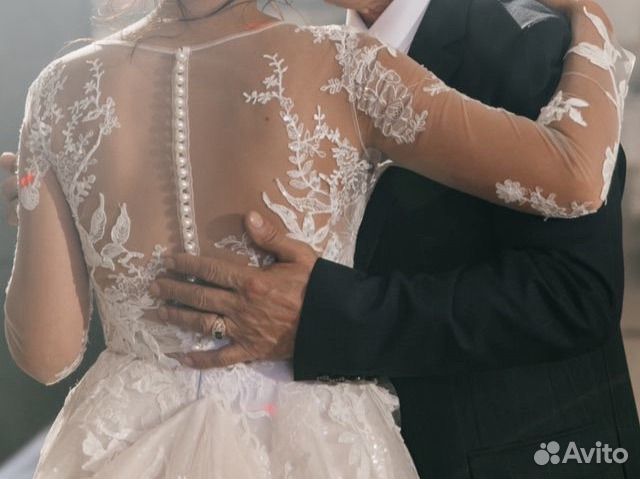 Продаю свадебное платье