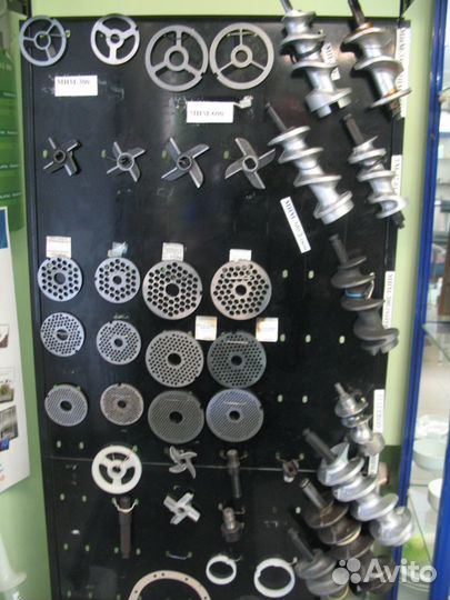 Продаю ножи, решётки, шнеки для мясорубок