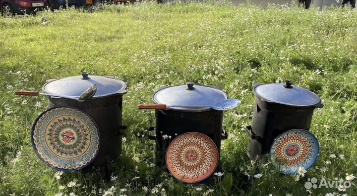 Kaзан чугунный 12 литpoв c пeчкой