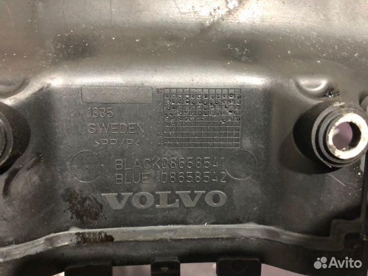 Кожух грм Volvo S60 2.5L B5254T2 2003