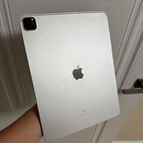 iPad pro 12.9 m1