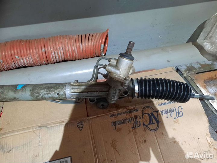 Продам рулевую рейку Прадо 120