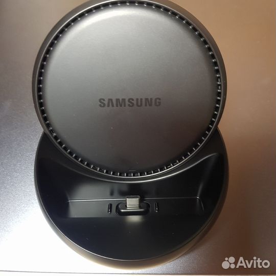 Samsung DeX Station