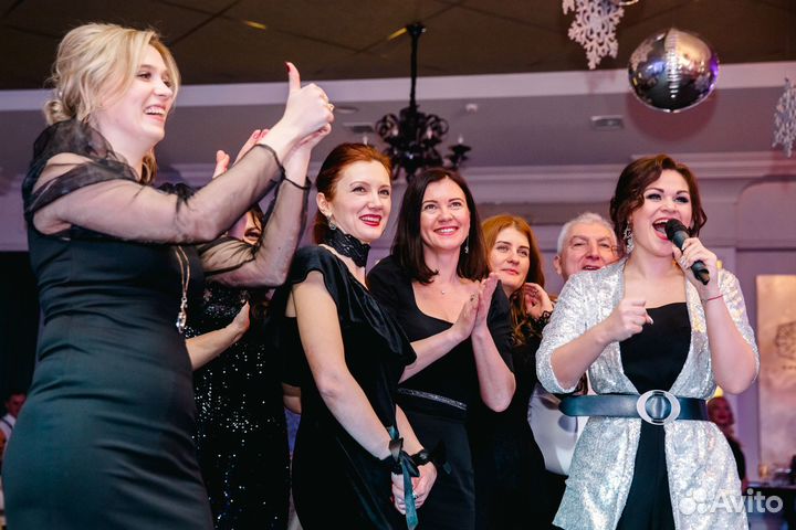 Ведущая Юлиана Раметова