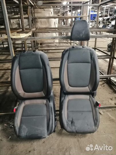 Сиденья передние kia seltos