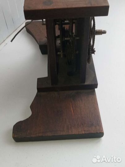 Механизм от часов Мозер