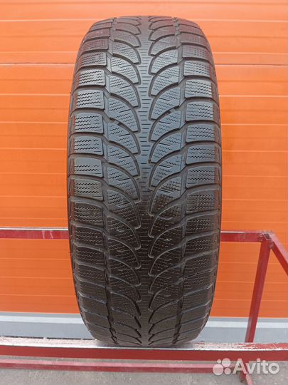 Bridgestone Blizzak LM-80 Evo 235/55 R19