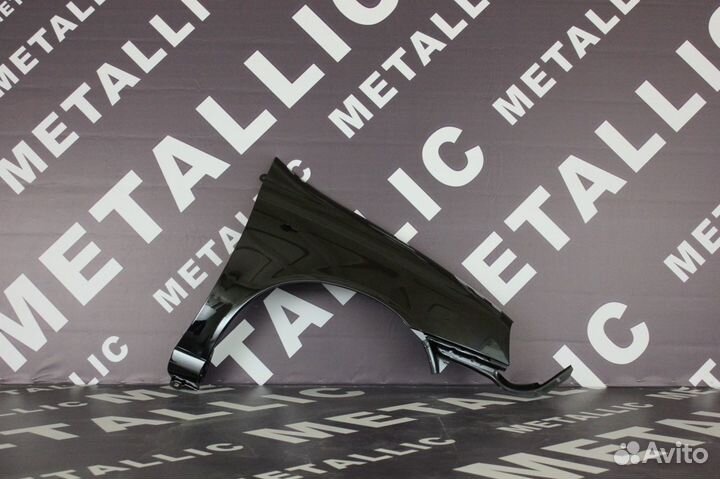 Крыло Калина переднее правое / черный цвет