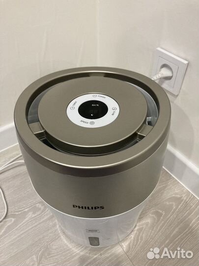 Увлажнитель воздуха philips HU4803/01